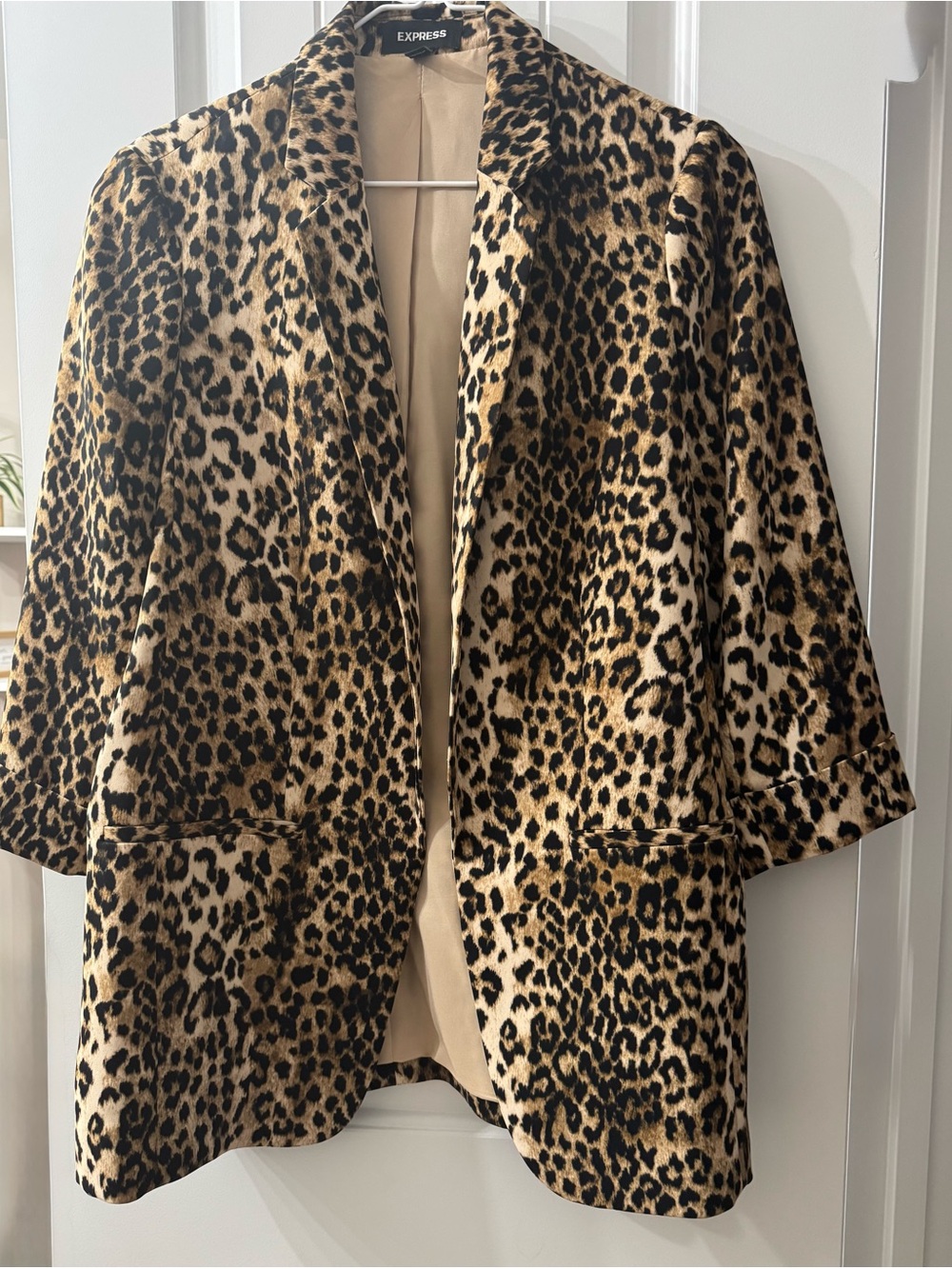 Express Leopard Print Blazer. Lightweight! 
NO FLAWS 
Check out our Bundle Deal!
